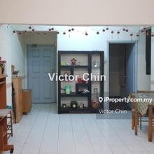 Near mrt 2 come with 3room 2 bath facing lake