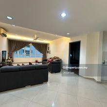 Boulevard Subang  Renovated 4 bedrooms condo for sale