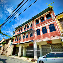 Adjoining 3-Storey Heritage Shophouses on Muntri Street in George Town