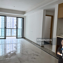 R&F Phase 1 High Floor - 2 Bedrooms Pool View