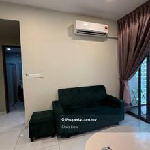 Lovell @ County Garden clean and tidy middle floor unit, city view