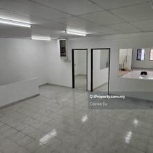 First Floor Shop @ Jalan Bakawali, Johor Jaya For Rent