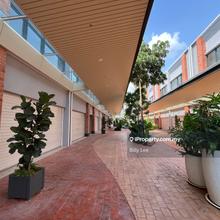 Newly Vp Shoplot in Townsquare Bandar Gamuda Cove Dengkil For Rent