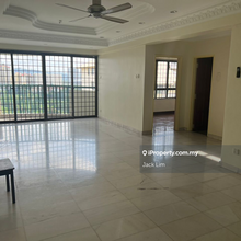 Penthouse for sell good condition 