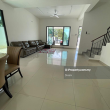 Bandar baru pulai jaya double storey cluster for rent 4beds 3baths 