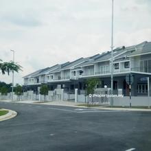 2sty Inter Unit Terrace Laurel at Laman View