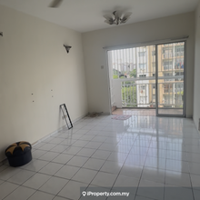 Kinrara Ria Apartment Taman Kinrara Partially Furnished 1 Carpark