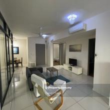 Fully furnished unit / 2 parking lots /  Fully renovated
