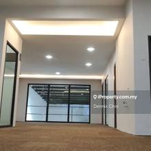 Renovated unit 1.5 Storey Factory Light Industry/ Warehouse/ Storage