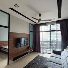Molek regency studio for rent