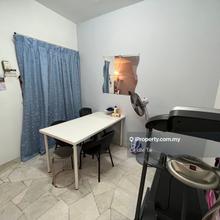 Terrace house for Sale