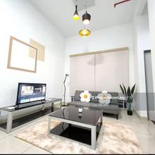 Manhattan Mount Austin 646 sqft 1 bedroom 1 bathroom freehold