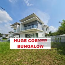 Huge corner Bungalow Cahaya Spk Lake Garden Villa Shah Alam Dash