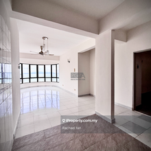 Twin Towers Condominium (Corner Seaview Unit) in Tanjung Bungah