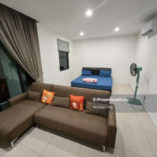 Rivervale condominium studio for rent