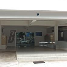 Near side entrance to pavillion
