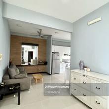 Nice view, facing lake! Well Maintained unit.