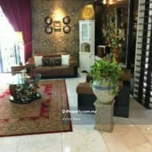 Semi-D house for Sale