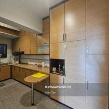 Kelana Mahkota Condo, 1352sf, Renovated, 2cp, Kelana Jaya, LRT, PJ