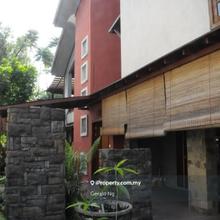 2 Storey Bungalow Ss1 Kampung Tunku Petaling Jaya with Koi Pond