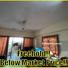 Corner Unit!! Freehold With Strata!! Easy Access To KL Area!!