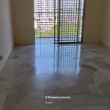 Clean and Nice Unit in Kenanga Apartment for Rent