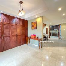 Semi-D House for Sale