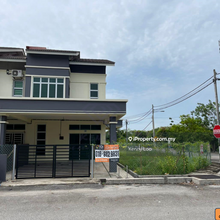 Large cornerlot 2 story house Bukit Setongkol