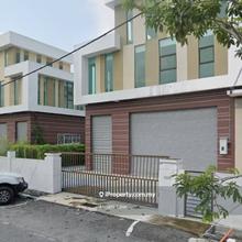 Taman Teknologi Cheng Industrial Area 1 1/2 Storey Semi D Factory 