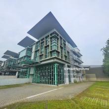 Corner Lot 3 Storey Semi D Factory at Kota Damansara