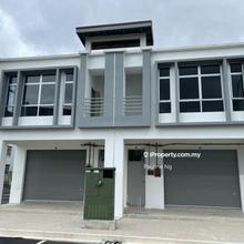 Kempas Indah brand new shop with unblock view for rent
