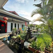 Partial furnished bungalow house taman sri andalas klang