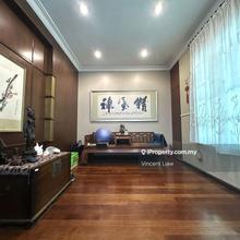 2 storey Semi D ( land area: 40'x122')