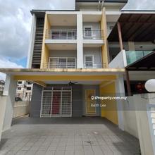 D'Impian Tropika Super Link End Lot 3 Storey Free All Legal Fee