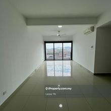 Corner Low Mid floor Pool view with balcony 