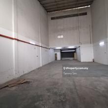 1.5 Storey Link Factory For Rent
