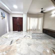 Pjs 10 Fully renovated double storey house for Sale