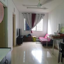 Lestari Apartment, Damansara Damai For Sale!