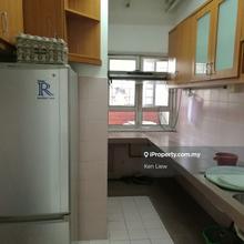 Forest Green Condo Partly Furnished Walking Distance To Utar