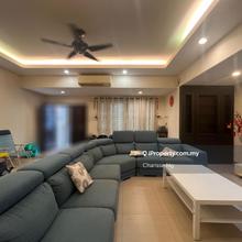 3 Storey Superlink House Limited Unit & Renovated with Standard Layout