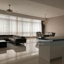 High floor  3 plus 1 bedroom with link bridge to Pavilion Mall