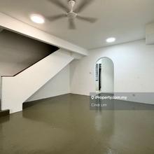Taman setia indah 2 storey Terrace House for rent 