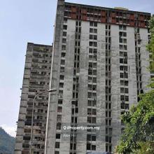 Below Market!! Bukit Saujana, 689sf, Mid Floor, Paya Terubong 