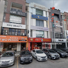 Roi 5% above 3 Storey Sri Petaling Shoplot for Sell