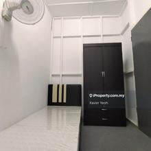 Johor jaya room for rent