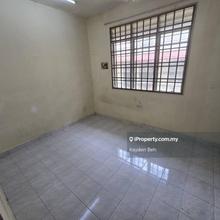 Vista Seri Alam Townhouse Ground Floor 3bed 2bath For Sales