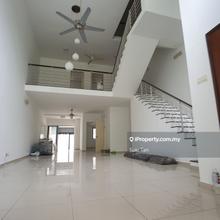 Terrace house for Sale