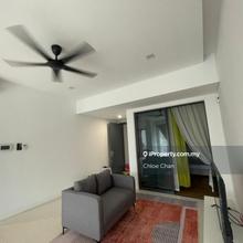One Cochrane Residences 980sf 2r2b Near MRT Fully Furnish Unit Sale