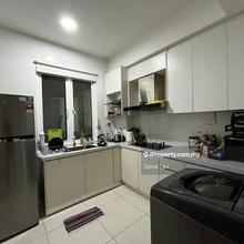 Good furniture, 6km to Klcc