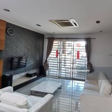 Taman Tanjung Aman Near Raja Uda 3 Story Terrace House With Furnished